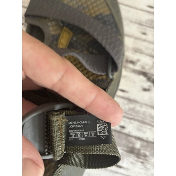 Chaco Odyssey Print JCH106821 Camo Olive Men’s Size 11 Sandals - Picture 7 of 9